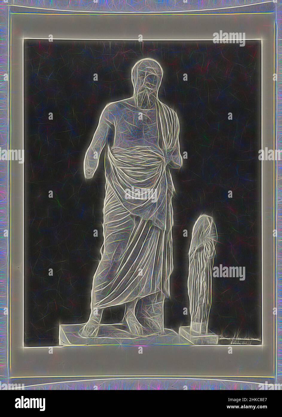 Ispirata alla Statua dell'uomo in piedi con beard8, Statua dell'uomo portatore Delfi Mus., Delfi, c. 1895 - c. 1915, carta, collotype, altezza 274 mm x larghezza 215 mm altezza 328 mm x larghezza 239 mm, reinventata da Artotop. L'arte classica reinventata con un tocco moderno. Design di calda e allegra luminosità e di raggi di luce. La fotografia si ispira al surrealismo e al futurismo, abbracciando l'energia dinamica della tecnologia moderna, del movimento, della velocità e rivoluzionando la cultura Foto Stock