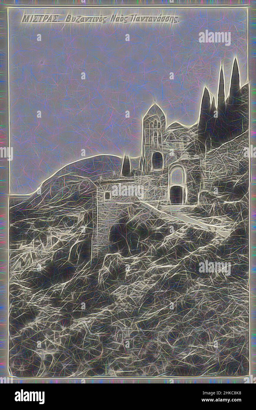Ispirato dalla vista di Mistra con la chiesa, Mistr (...), in alto a sinistra è un titolo in greco (?)., Pelopónnesos, c.. 1895 - c. 1915, carta, collotype, altezza 137 mm x larghezza 90 mm altezza 328 mm x larghezza 239 mm, reinventata da Artotop. L'arte classica reinventata con un tocco moderno. Design di calda e allegra luminosità e di raggi di luce. La fotografia si ispira al surrealismo e al futurismo, abbracciando l'energia dinamica della tecnologia moderna, del movimento, della velocità e rivoluzionando la cultura Foto Stock