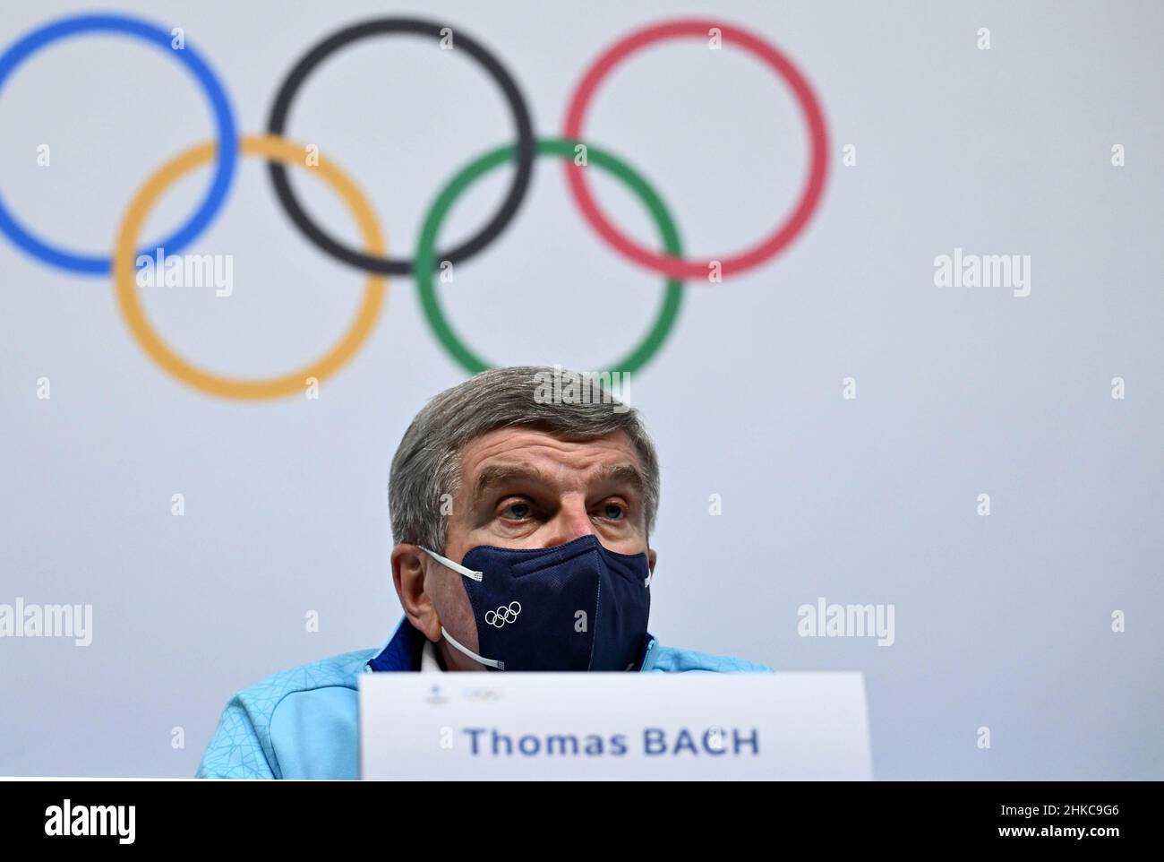 Pechino, Cina. 3rd Feb 2022. Il Presidente del Comitato Olimpico Internazionale (CIO) Thomas Bach ha tenuto un discorso durante una conferenza stampa a Pechino, capitale della Cina, 3 febbraio 2022. Credit: Ma Ning/Xinhua/Alamy Live News Foto Stock