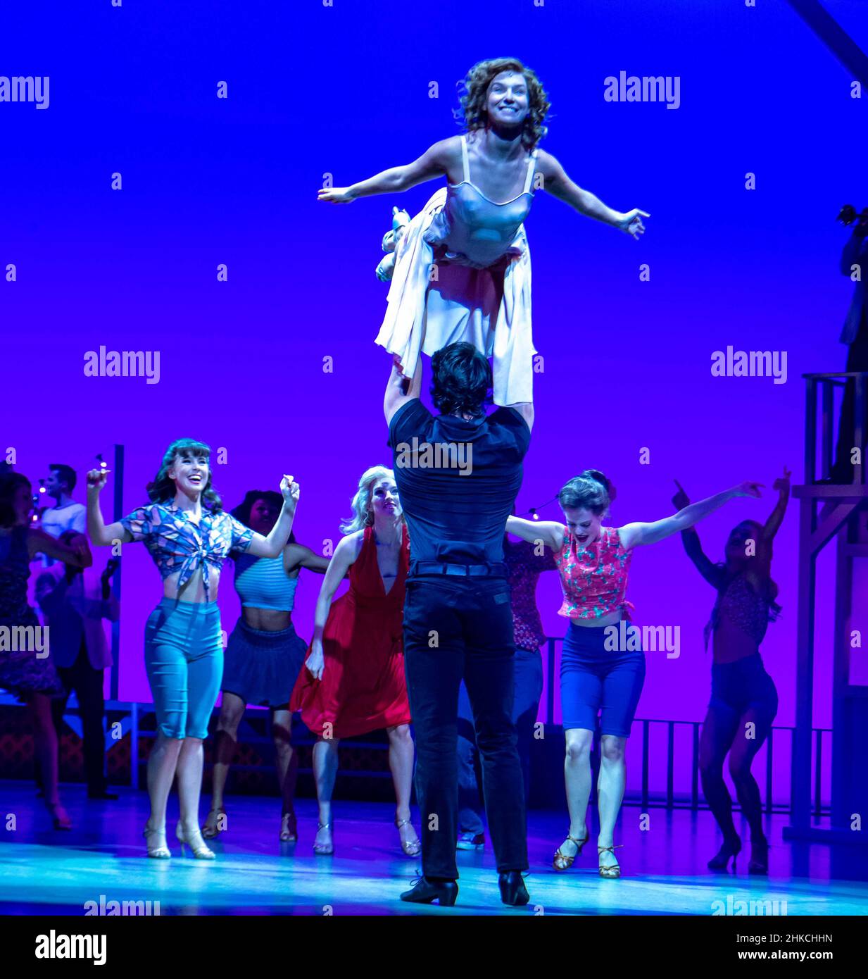 Londra, Regno Unito. 3rd Feb 2022. Photocall Dirty Dancing - la storia classica sul palco al Dominion Theatre London Credit: Ian Davidson/Alamy Live News Foto Stock