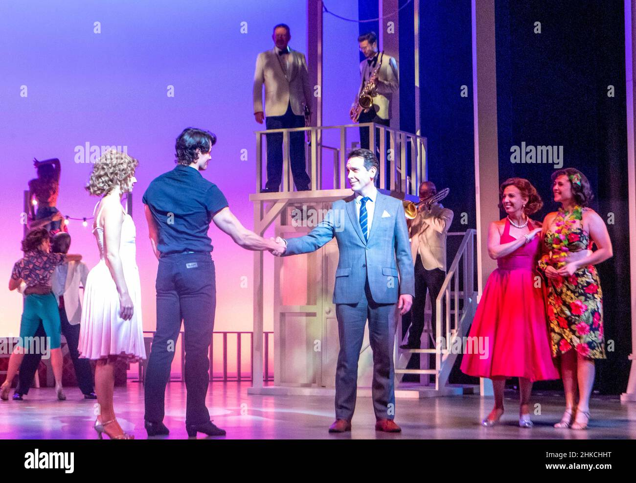 Londra, Regno Unito. 3rd Feb 2022. Photocall Dirty Dancing - la storia classica sul palco al Dominion Theatre London Credit: Ian Davidson/Alamy Live News Foto Stock