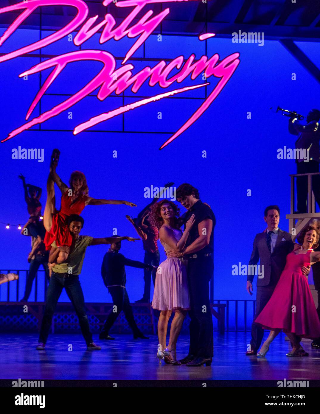 Londra, Regno Unito. 3rd Feb 2022. Photocall Dirty Dancing - la storia classica sul palco al Dominion Theatre London Credit: Ian Davidson/Alamy Live News Foto Stock