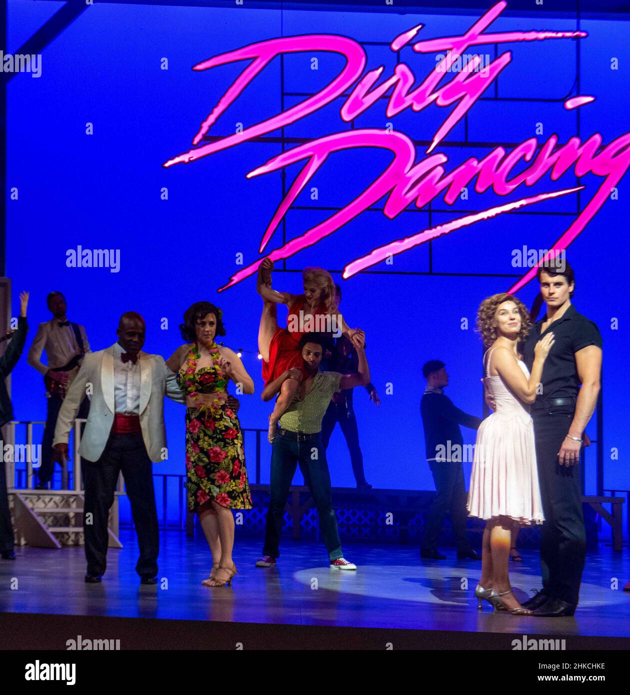Londra, Regno Unito. 3rd Feb 2022. Photocall Dirty Dancing - la storia classica sul palco al Dominion Theatre London Credit: Ian Davidson/Alamy Live News Foto Stock