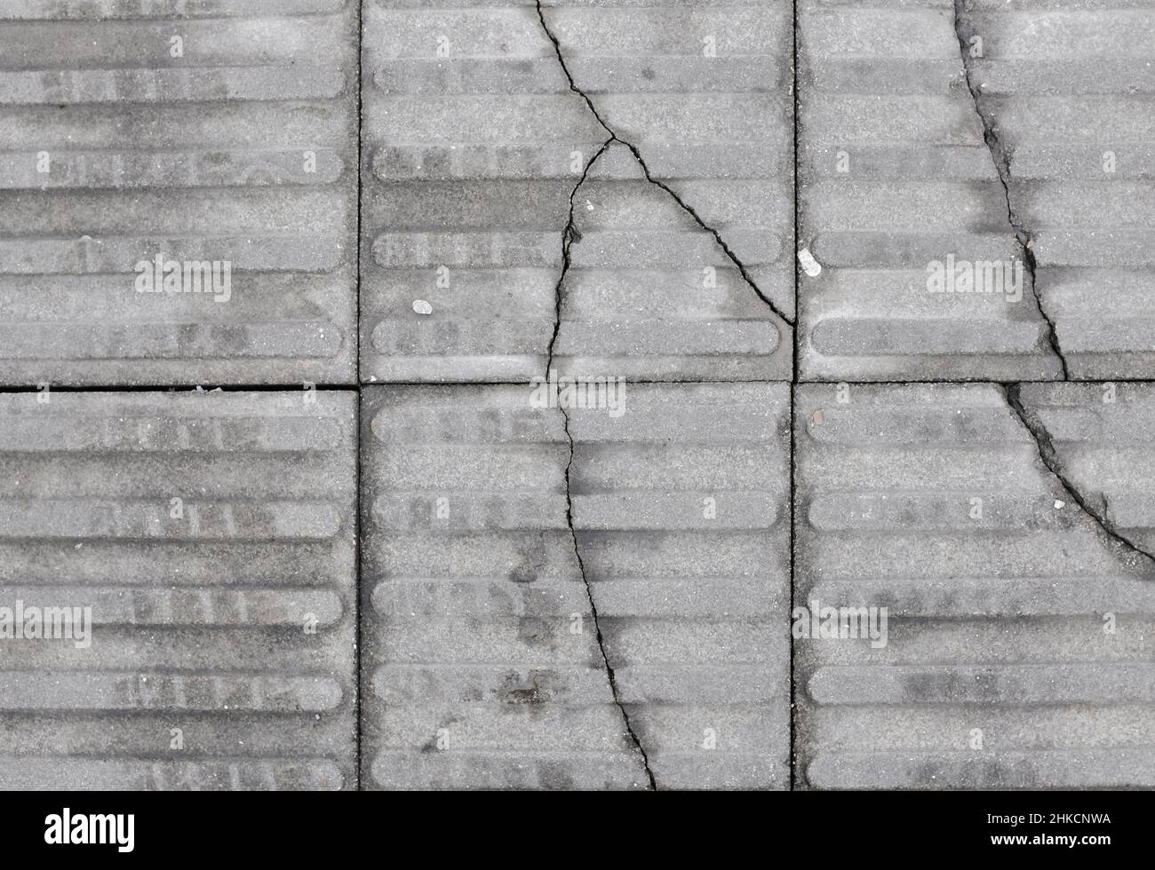 Pavimentazione tattile per aiutare i non vedenti Foto Stock