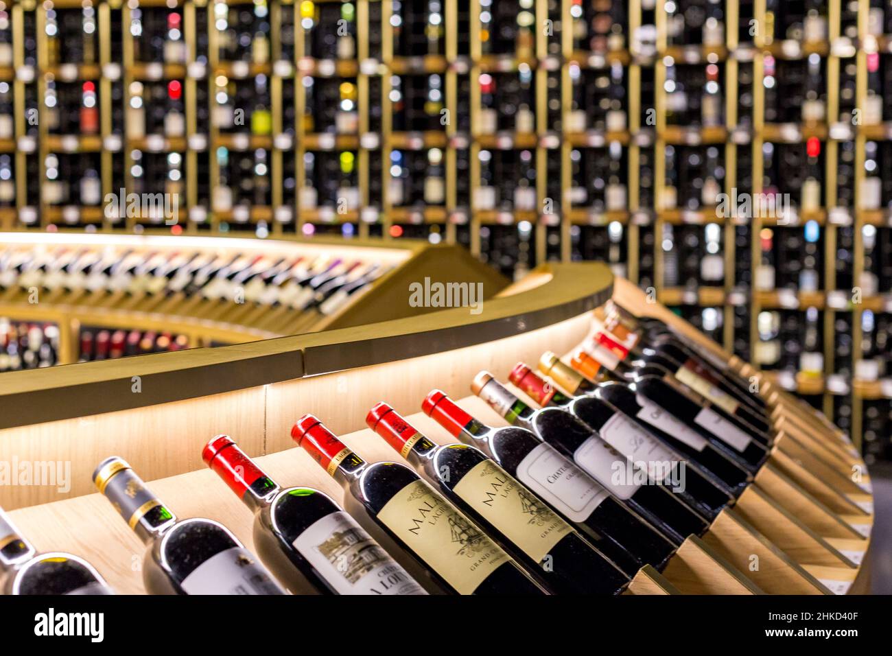 FRANCIA, GIRONDE (33), BORDEAUX, LA CITTÀ DEL VINO PROGETTATA DAGLI ARCHITETTI DELL'AGENZIA XTU E DALL'AGENZIA INGLESE DI SCENOGRAFIA CASSON MANN LIMITE Foto Stock