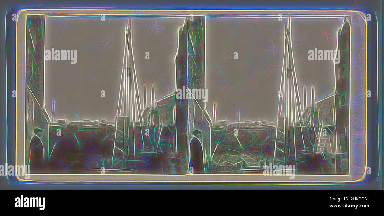 Ispirato dal cantiere di Amsterdam, Th. Van Heemstede Obelt, Amsterdam, 1905, carta baryta, altezza 87 mm x larghezza 177 mm, reinventata da Artotop. L'arte classica reinventata con un tocco moderno. Design di calda e allegra luminosità e di raggi di luce. La fotografia si ispira al surrealismo e al futurismo, abbracciando l'energia dinamica della tecnologia moderna, del movimento, della velocità e rivoluzionando la cultura Foto Stock