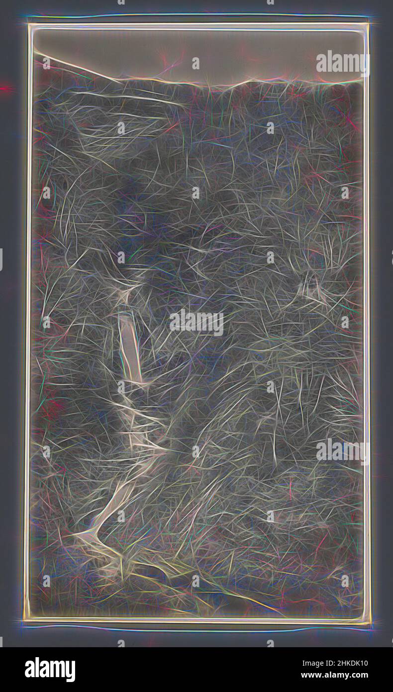 Ispirato da paesaggio di montagna con una cascata, Nikko (?), Giappone, Jan Adriani (cerchio di), Giappone, 1907, carta, gelatina stampa argento, Altezza 137 mm x larghezza 78 mm, reinventata da Artotop. L'arte classica reinventata con un tocco moderno. Design di calda e allegra luminosità e di raggi di luce. La fotografia si ispira al surrealismo e al futurismo, abbracciando l'energia dinamica della tecnologia moderna, del movimento, della velocità e rivoluzionando la cultura Foto Stock