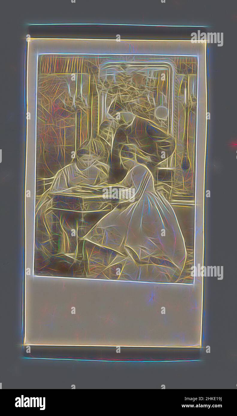 Ispirato da Company al tavolo con album, Paris, c.. 1865 - c. 1870, carta, stampa albume, altezza 102 mm x larghezza 59 mm, reinventata da Artotop. L'arte classica reinventata con un tocco moderno. Design di calda e allegra luminosità e di raggi di luce. La fotografia si ispira al surrealismo e al futurismo, abbracciando l'energia dinamica della tecnologia moderna, del movimento, della velocità e rivoluzionando la cultura Foto Stock