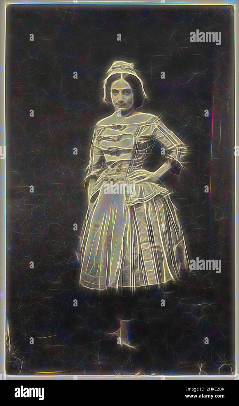 Ispirato da Ritratto di una ragazza in costume da palco, Eduard Isaac Asser, Amsterdam, 1856, carta, Stampa su carta salata, altezza 202 mm x larghezza 125 mm, reinventata da Artotop. L'arte classica reinventata con un tocco moderno. Design di calda e allegra luminosità e di raggi di luce. La fotografia si ispira al surrealismo e al futurismo, abbracciando l'energia dinamica della tecnologia moderna, del movimento, della velocità e rivoluzionando la cultura Foto Stock