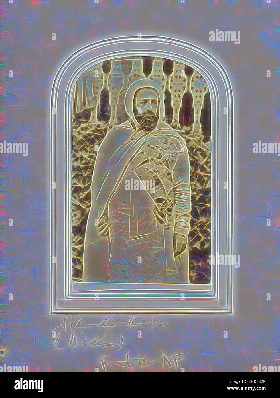 Ispirato da Ritratto di Abd el-Kader, combattente algerino per la libertà, parte di album fotografico con 123 cartes-de-visite di membri delle case reali europee, politici e personaggi famosi., André-Adolphe-Eugène Didéri, 1860 - 1870, carta, stampa albume, Altezza 86 mm x larghezza 52 mm altezza 105 mm x larghezza 62 mm, Reimagined by Artotop. L'arte classica reinventata con un tocco moderno. Design di calda e allegra luminosità e di raggi di luce. La fotografia si ispira al surrealismo e al futurismo, abbracciando l'energia dinamica della tecnologia moderna, del movimento, della velocità e rivoluzionando la cultura Foto Stock