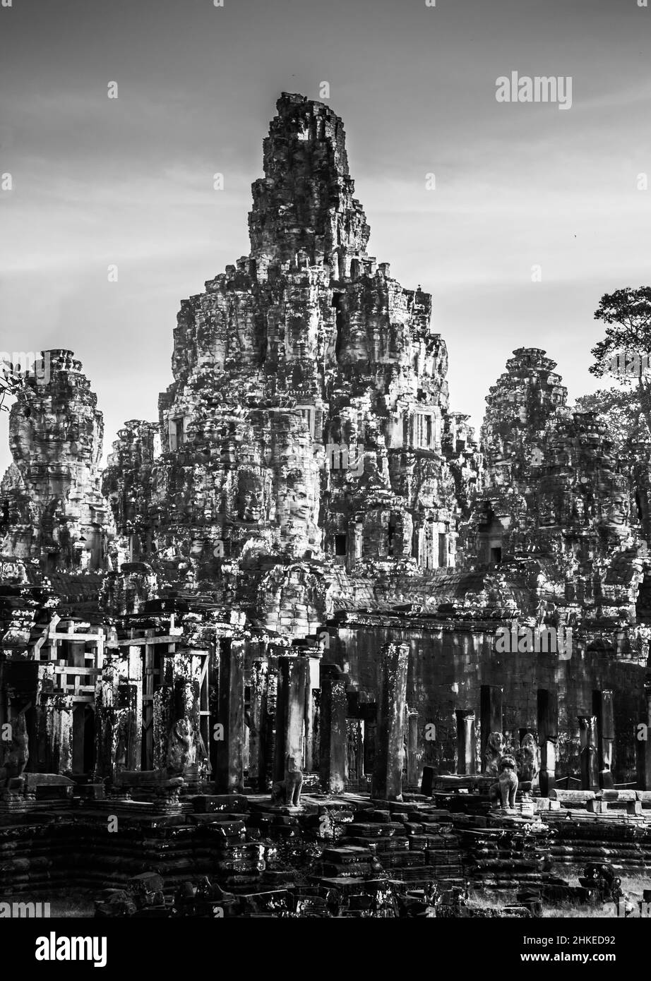 Le facce intagliate del tempio di Bayon. Parte delle rovine espansive di Angkor vicino a Siem Reap in Cambogia Foto Stock