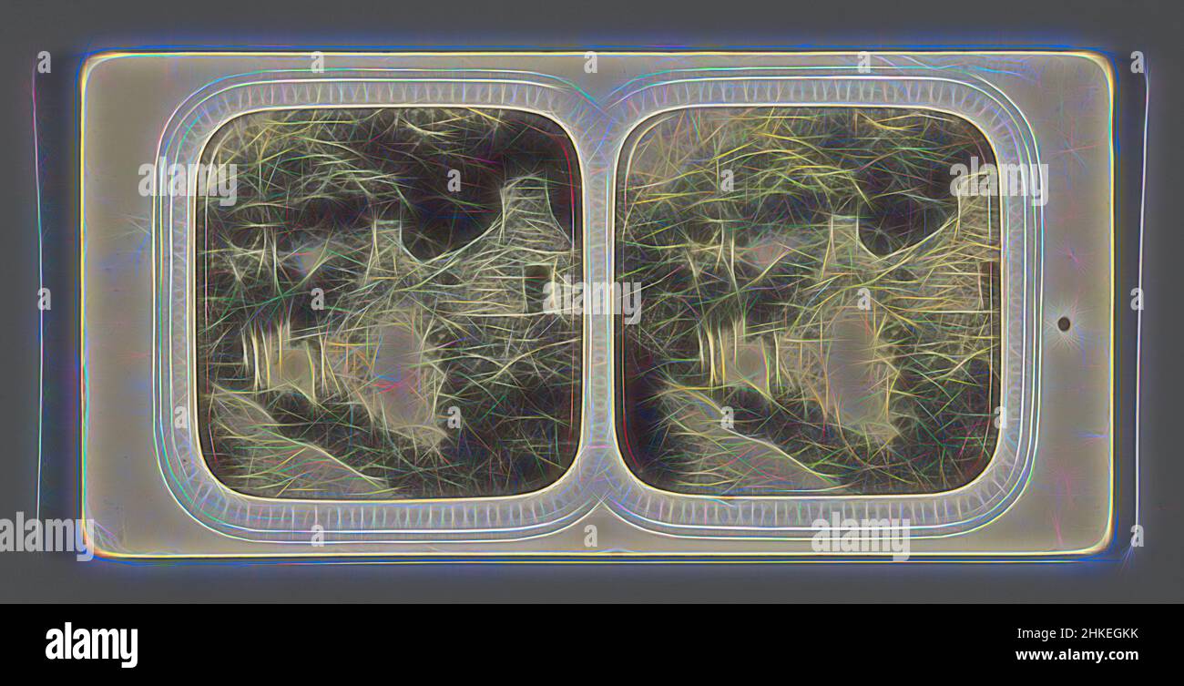 Ispirata alla dimora in una foresta, 1855 - 1875, carta, stampa albume, altezza 87 mm x larghezza 177 mm, reinventata da Artotop. L'arte classica reinventata con un tocco moderno. Design di calda e allegra luminosità e di raggi di luce. La fotografia si ispira al surrealismo e al futurismo, abbracciando l'energia dinamica della tecnologia moderna, del movimento, della velocità e rivoluzionando la cultura Foto Stock