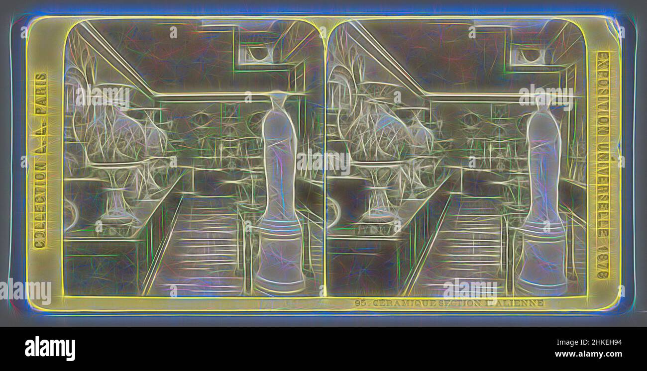 Ispirato alla sezione Ceramica del padiglione italiano alla Fiera Mondiale 1878, sezione Céramique italienne, esposizione Universelle 1878, editore: J. Lévy & Cie, Parigi, 1878, carta, stampa albume, Altezza 86 mm x larghezza 174 mm, reinventata da Artotop. L'arte classica reinventata con un tocco moderno. Design di calda e allegra luminosità e di raggi di luce. La fotografia si ispira al surrealismo e al futurismo, abbracciando l'energia dinamica della tecnologia moderna, del movimento, della velocità e rivoluzionando la cultura Foto Stock