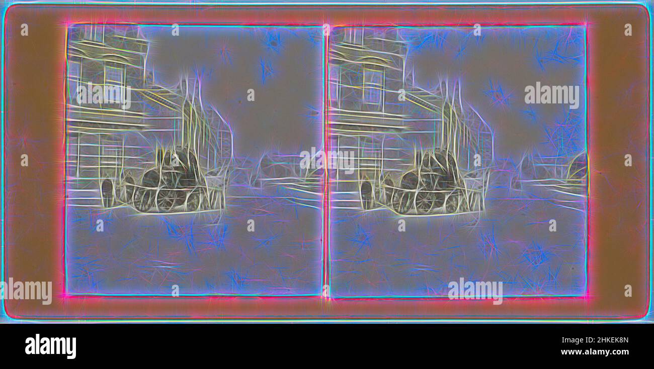Ispirato al camion dei vigili del fuoco e a una lancia a vapore sulla Hobbemakade ad Amsterdam, Amsterdam, 1873 - 1890, carta, stampa albumen, Altezza 88 mm x larghezza 179 mm, reinventata da Artotop. L'arte classica reinventata con un tocco moderno. Design di calda e allegra luminosità e di raggi di luce. La fotografia si ispira al surrealismo e al futurismo, abbracciando l'energia dinamica della tecnologia moderna, del movimento, della velocità e rivoluzionando la cultura Foto Stock