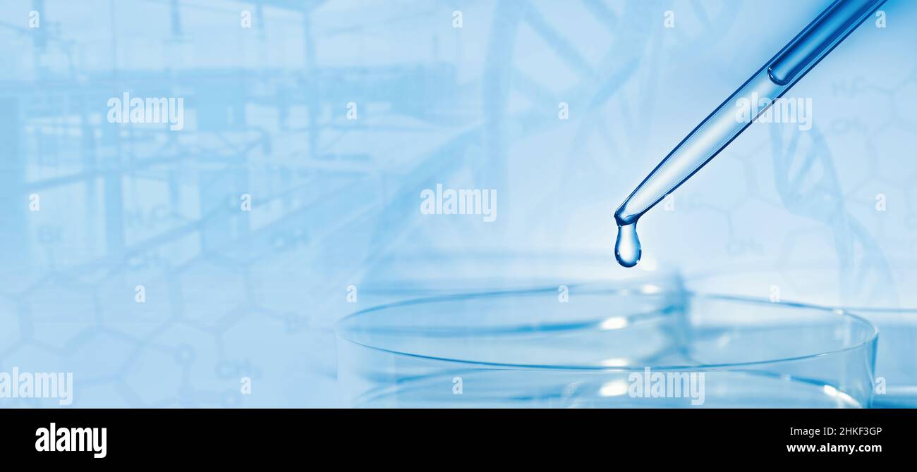 Pipetta e capsula di Petri con DNA e formule con background scientifico astratto Foto Stock