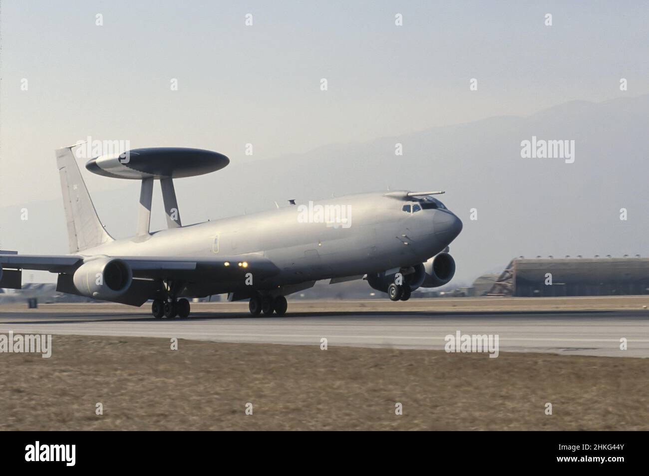 Nato Boeing e-3 Sentry AWACS aereo radar sulla base aerea Geilenkirchen Foto Stock