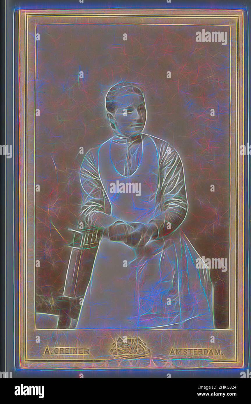 Ispirato da Ritratto di Lina Hamming, Albert Greiner, Amsterdam, 1883 - 1887, altezza 106 mm x larghezza 66 mm, reinventato da Artotop. L'arte classica reinventata con un tocco moderno. Design di calda e allegra luminosità e di raggi di luce. La fotografia si ispira al surrealismo e al futurismo, abbracciando l'energia dinamica della tecnologia moderna, del movimento, della velocità e rivoluzionando la cultura Foto Stock