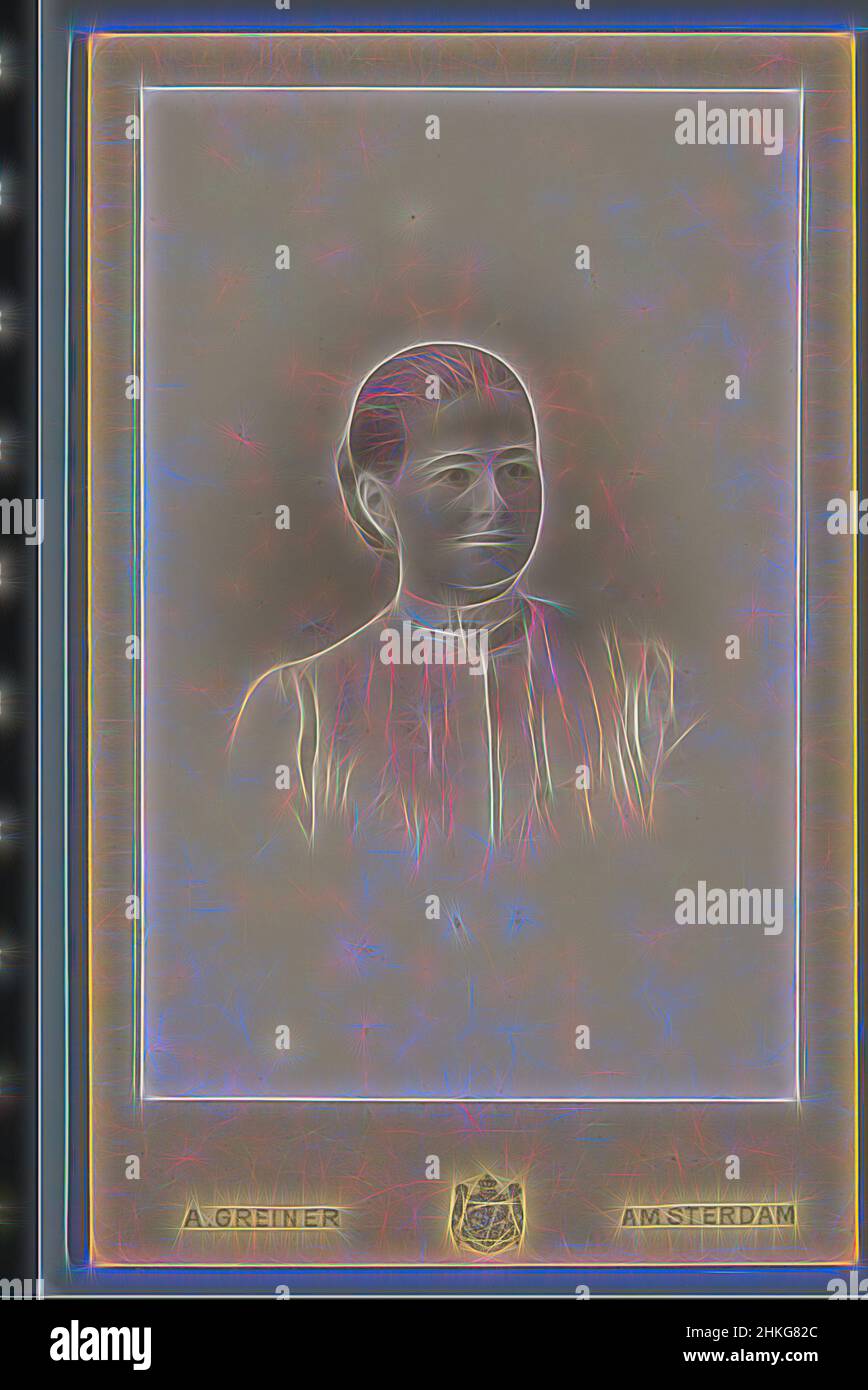 Ispirato dal Ritratto di una donna sconosciuta, Albert Greiner, Amsterdam, 1883 - 1887, altezza 106 mm x larghezza 66 mm, reinventato da Artotop. L'arte classica reinventata con un tocco moderno. Design di calda e allegra luminosità e di raggi di luce. La fotografia si ispira al surrealismo e al futurismo, abbracciando l'energia dinamica della tecnologia moderna, del movimento, della velocità e rivoluzionando la cultura Foto Stock