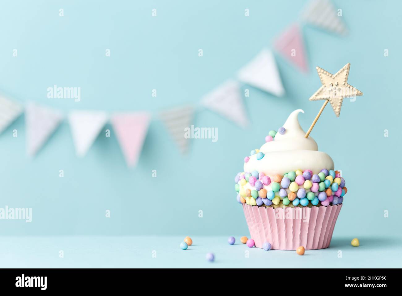Cupcake di festa pastello per una festa di compleanno Foto Stock