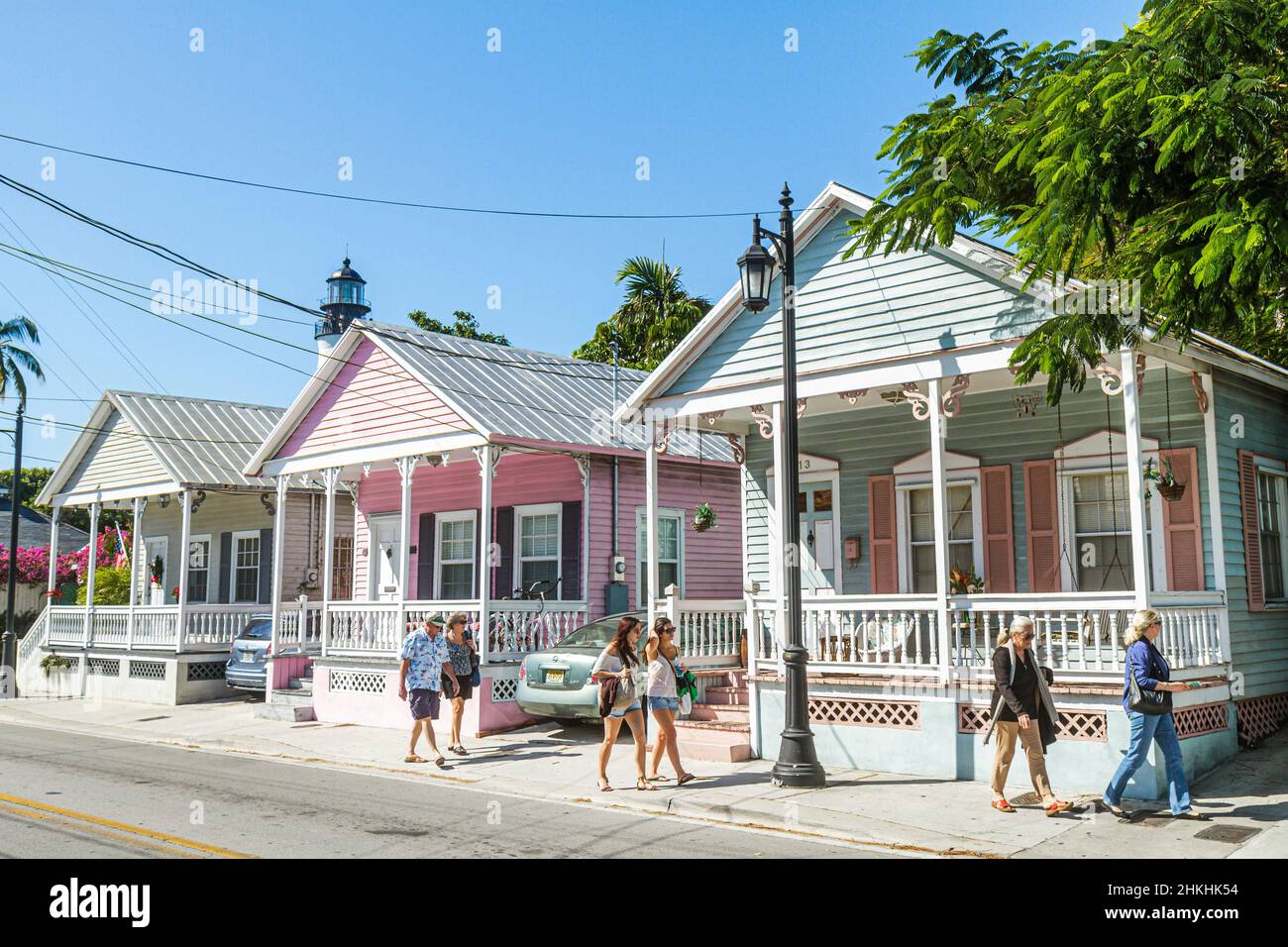 Key West Florida, Keys Truman Avenue, case case cottage, portico portici visitatori Foto Stock