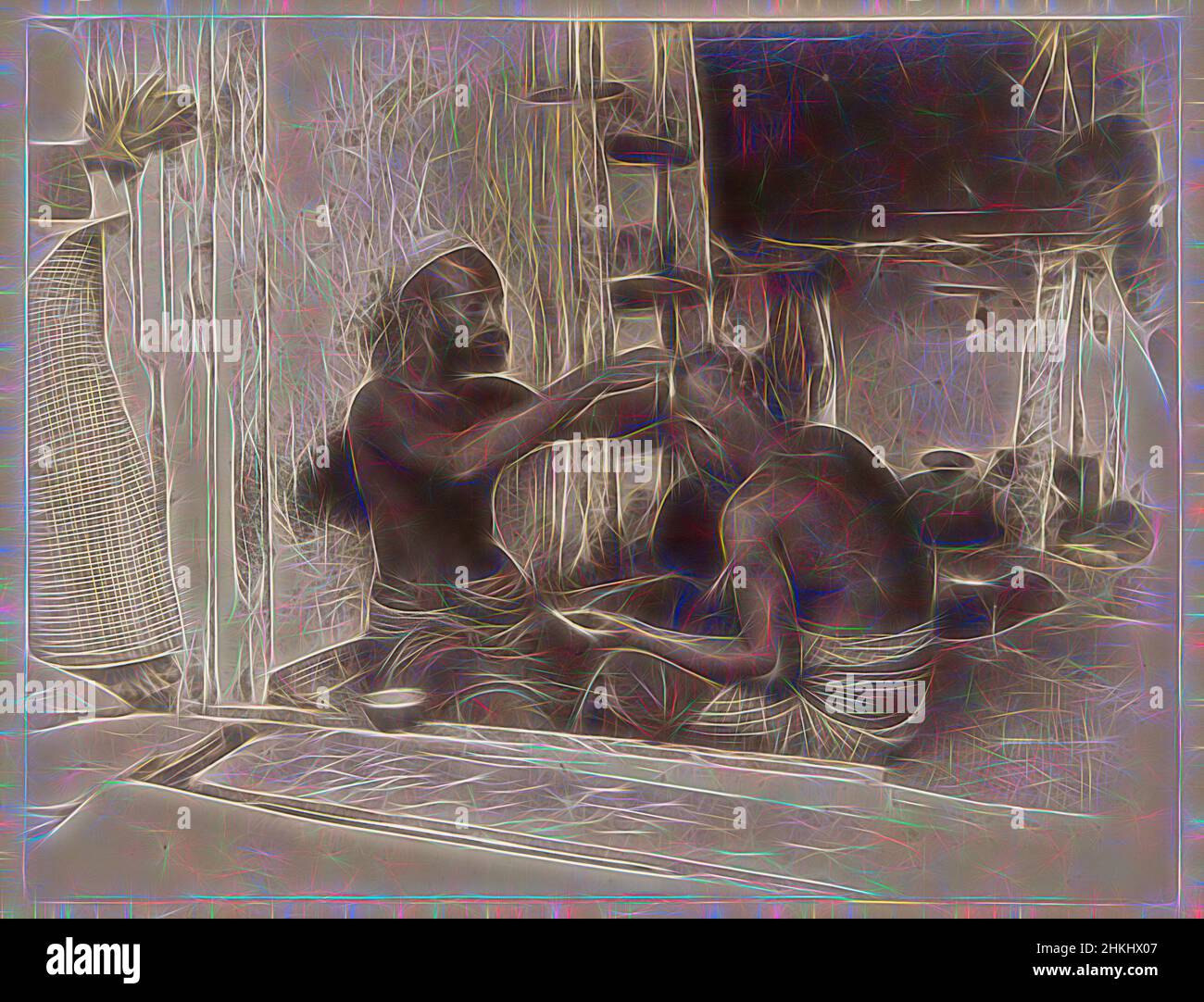 Ispirato dall'uomo seduto rasa la testa di un altro uomo, Ceylon, due uomini sono seduti a terra, l'uomo sinistro è il barbiere, dell'uomo destro la sua testa è rasata calva. Nell'angolo in alto a destra, tre ragazzi sono visibili appena in vista dell'obiettivo. Sul lato sinistro, qualcuno viene fermato che vuole camminare, reimmaginato da Artotop. L'arte classica reinventata con un tocco moderno. Design di calda e allegra luminosità e di raggi di luce. La fotografia si ispira al surrealismo e al futurismo, abbracciando l'energia dinamica della tecnologia moderna, del movimento, della velocità e rivoluzionando la cultura Foto Stock