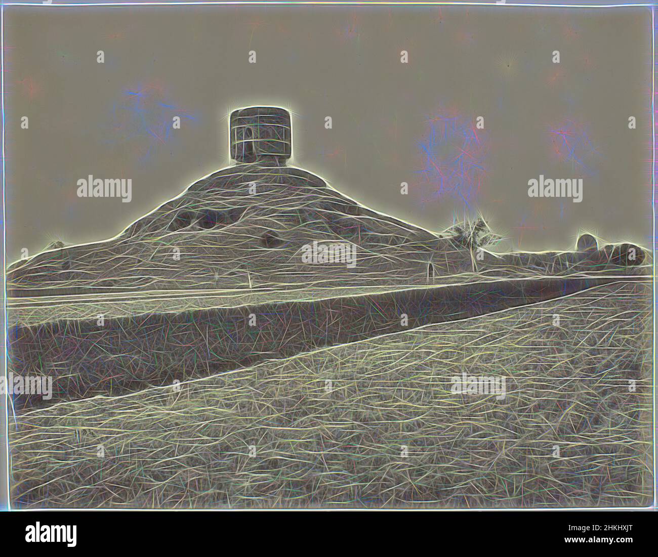 Ispirato da Chaukhandi Stupa a Sarnath, vicino Varanasi, resti di un'antica torre di mattoni a Sarnath, esplorato dal generale Cunningham (titolo originale), Samuel Bourne, Sarnath, 1865 - 1866, carta, Stampa albume, altezza 223 mm x larghezza 288 mm, reinventata da Artotop. L'arte classica reinventata con un tocco moderno. Design di calda e allegra luminosità e di raggi di luce. La fotografia si ispira al surrealismo e al futurismo, abbracciando l'energia dinamica della tecnologia moderna, del movimento, della velocità e rivoluzionando la cultura Foto Stock