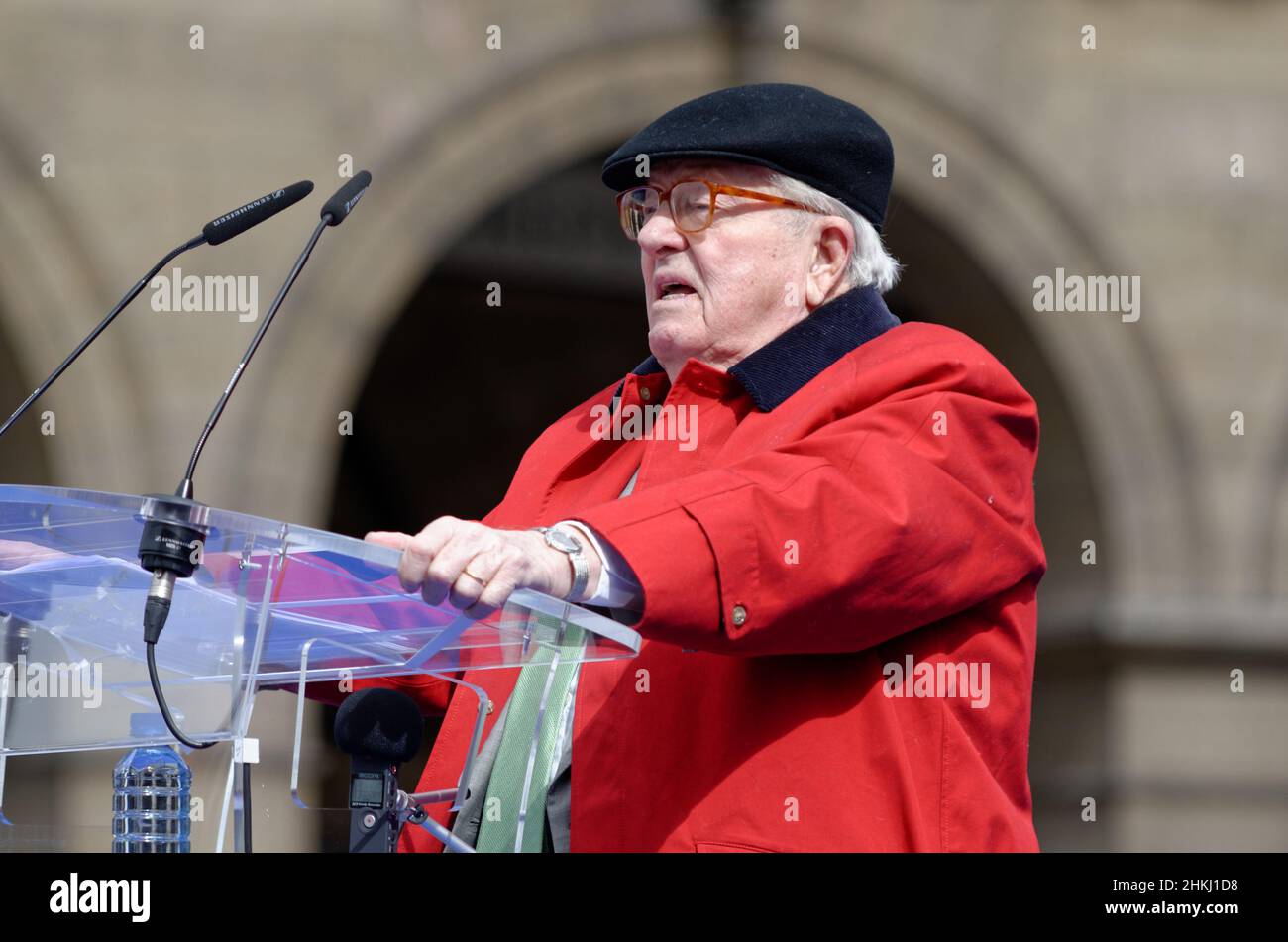 Jean Marie le Pen fondatrice del "fronte nazionale" il partito di estrema destra ha subito un ictus il 2 febbraio (archivio immagini 2017) Foto Stock