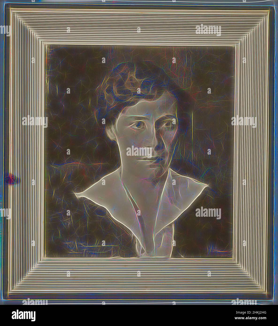 Ispirato dalla riproduzione dopo la pittura di Willem Witsen di un ritratto della sig.ra A. Schultzberg, Willem Witsen, Olanda, c.. 1860 - c. 1915, carta, stampa argento gelatina, altezza 193 mm x larghezza 177 mm, reinventata da Artotop. L'arte classica reinventata con un tocco moderno. Design di calda e allegra luminosità e di raggi di luce. La fotografia si ispira al surrealismo e al futurismo, abbracciando l'energia dinamica della tecnologia moderna, del movimento, della velocità e rivoluzionando la cultura Foto Stock Ispirato dalla riproduzione dopo la pittura di Willem Witsen di un ritratto della sig.ra A. Schultzberg, Willem Witsen, Olanda, c.. 1860 - c. 1915, carta, stampa argento gelatina, altezza 193 mm x larghezza 177 mm, reinventata da Artotop. L'arte classica reinventata con un tocco moderno. Design di calda e allegra luminosità e di raggi di luce. La fotografia si ispira al surrealismo e al futurismo, abbracciando l'energia dinamica della tecnologia moderna, del movimento, della velocità e rivoluzionando la cultura Foto Stock