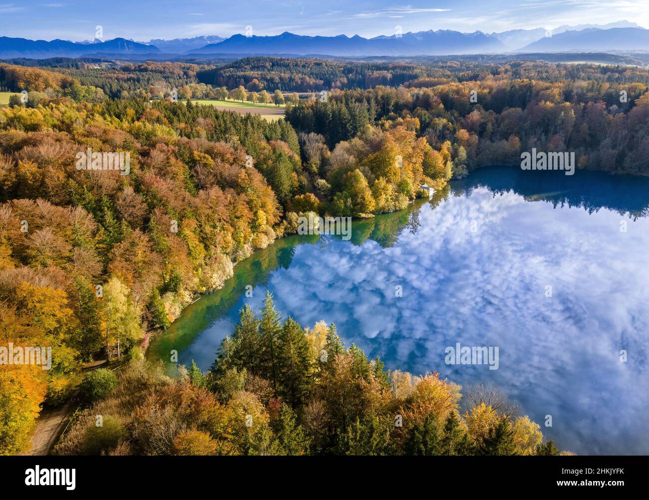 Autunno umore al lago Haarsee vicino Weilheim, Germania, Baviera, Oberbayern, alta Baviera Foto Stock