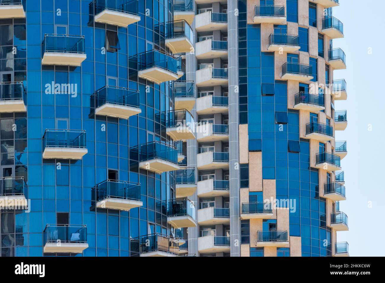 Moderno edificio di appartamenti, Batumi, Georgia Foto Stock