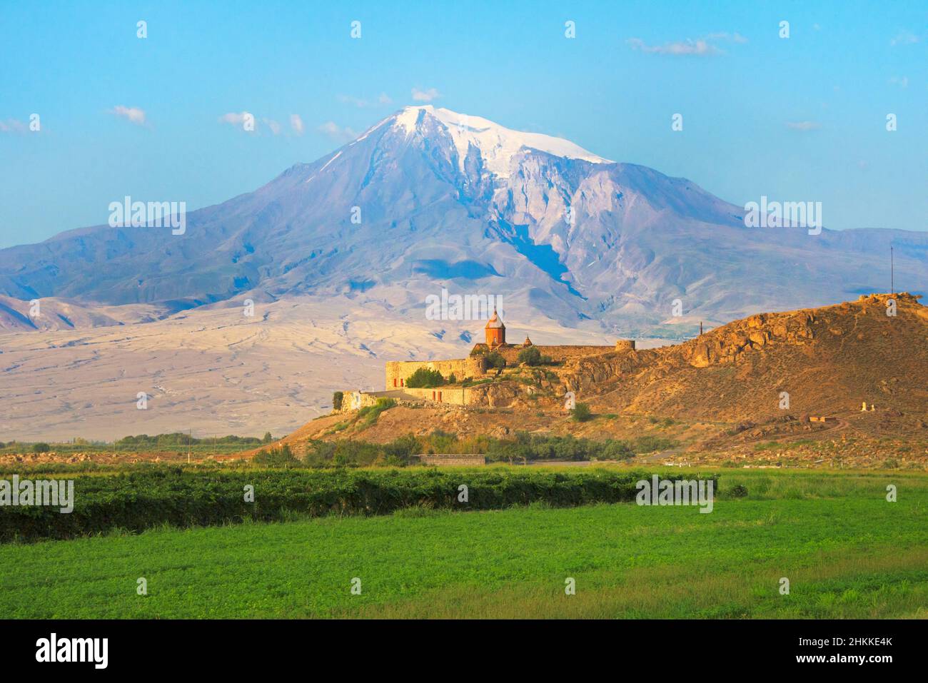 Khor Virap con Monte Ararat sullo sfondo, Provincia di Ararat, Armenia Foto Stock