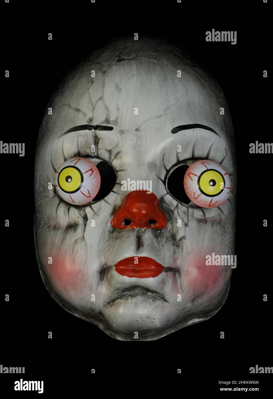 Google Eyes Doll Mask isolato contro sfondo nero Foto Stock