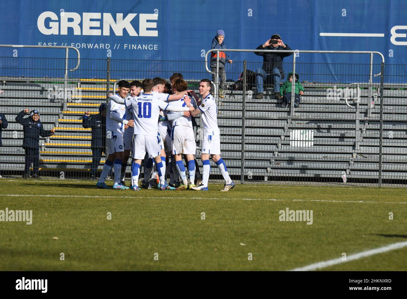 KSC U19 besiegt a Junioren Bundesliga mannschaft des FC Bayern München Karlsruher SC Youth League 5.2.2022 Foto Stock