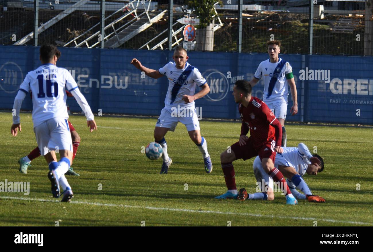 KSC U19 besiegt a Junioren Bundesliga mannschaft des FC Bayern München Karlsruher SC Youth League 5.2.2022 Foto Stock