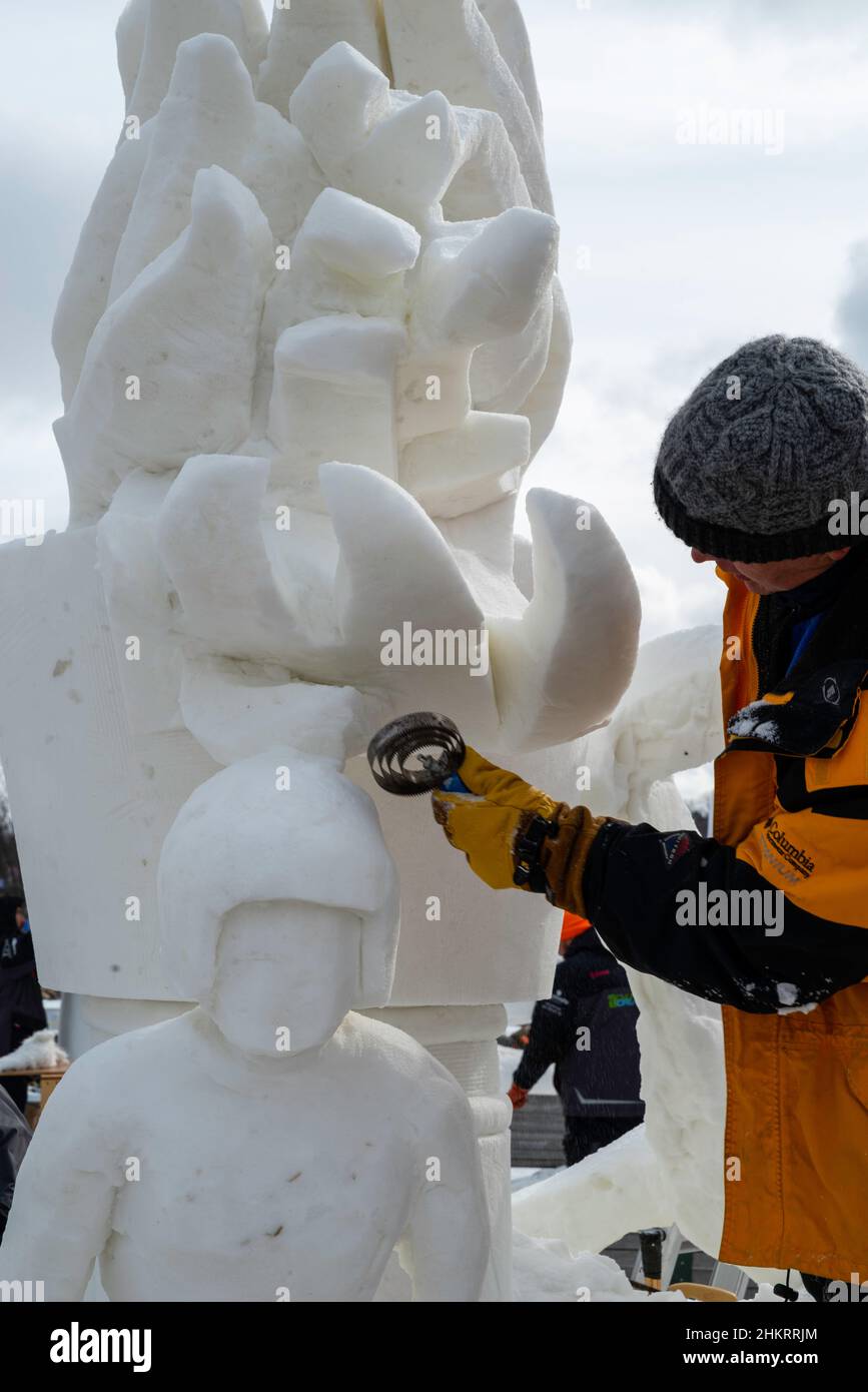 Fotografia scattata al Winterfest, un festival invernale che celebra le sculture del freddo e del ghiaccio, a Lake Geneva, Wisconsin, USA. Foto Stock