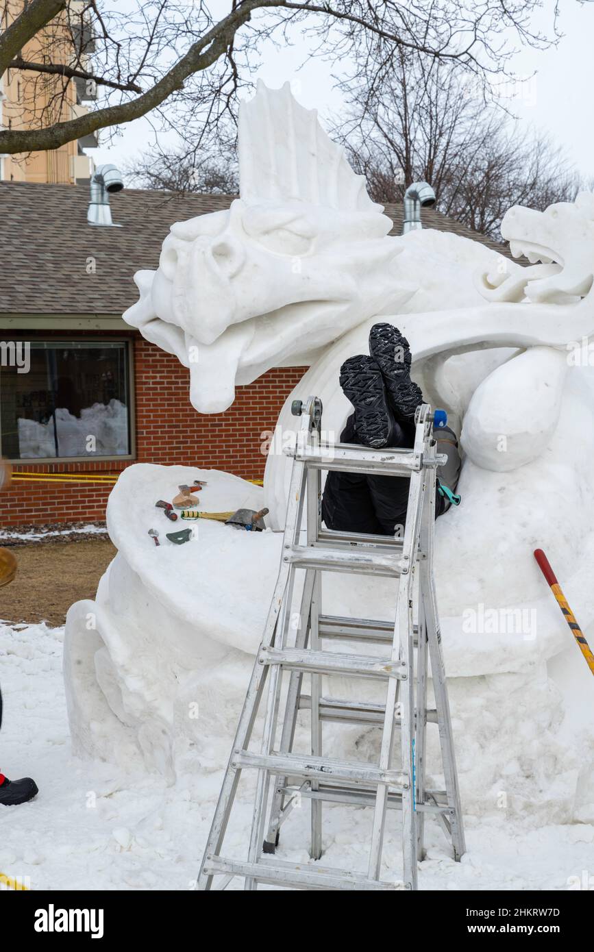 Fotografia scattata al Winterfest, un festival invernale che celebra le sculture del freddo e del ghiaccio, a Lake Geneva, Wisconsin, USA. Foto Stock