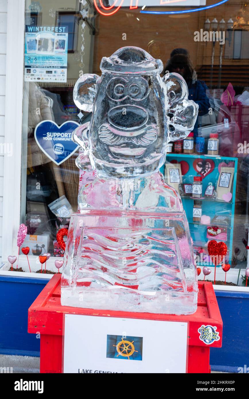 Fotografia scattata al Winterfest, un festival invernale che celebra le sculture del freddo e del ghiaccio, a Lake Geneva, Wisconsin, USA. Foto Stock