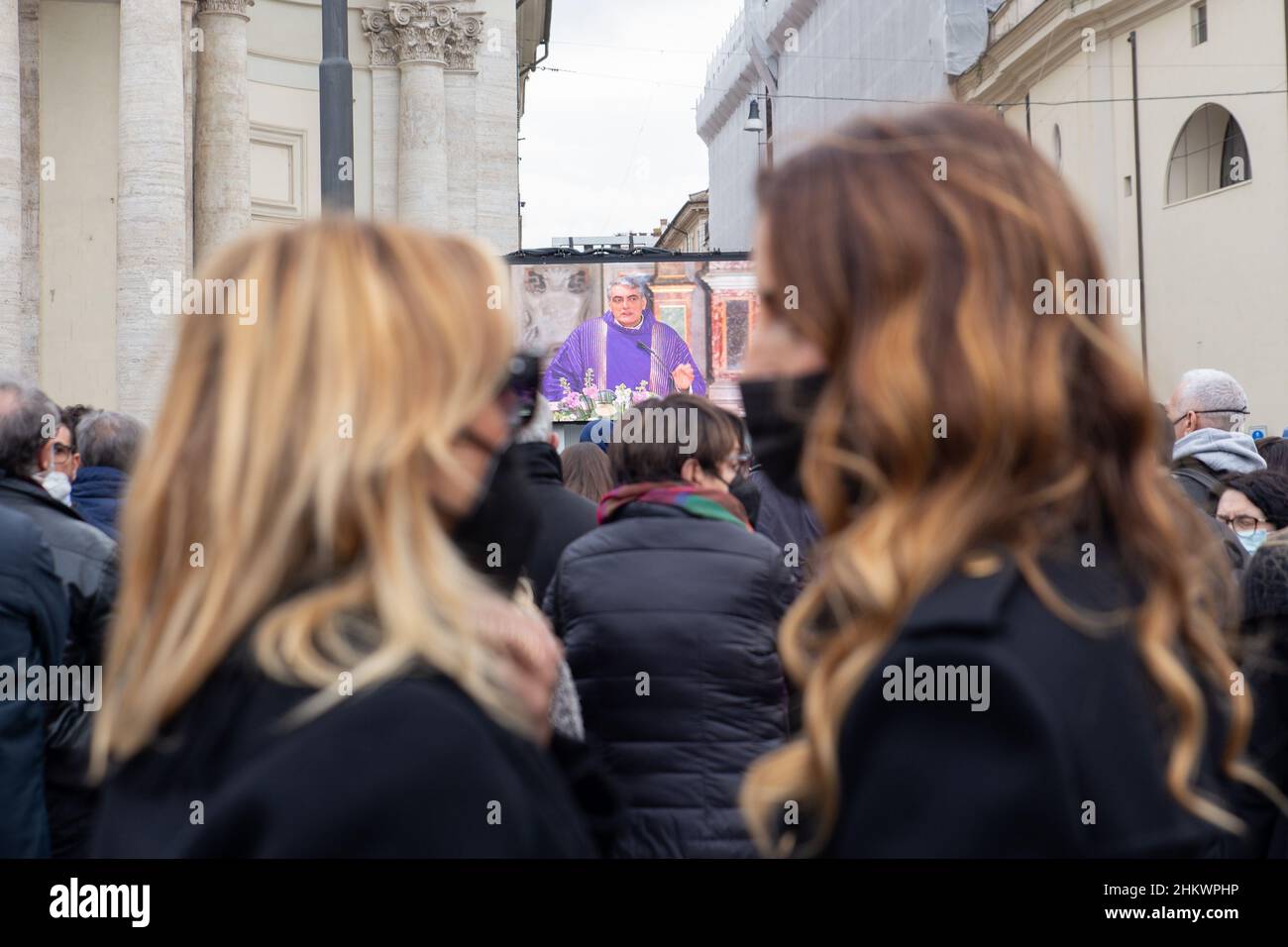 Roma, RM, Italia. 5th Feb 2022. Si osservano i funerali di Monica Vitti a Piazza del Popolo a Roma (Credit Image: © Matteo Nardone/Pacific Press via ZUMA Press Wire) Foto Stock