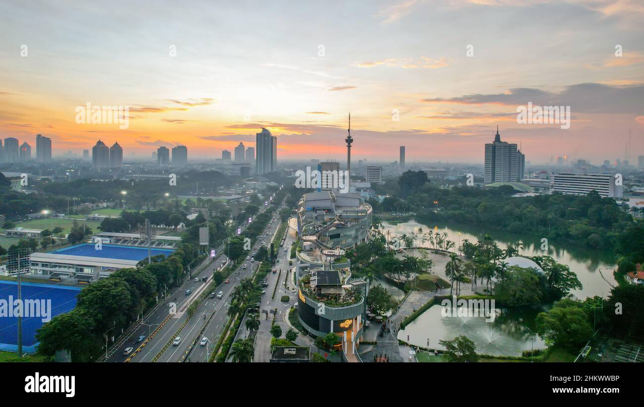 Vista aerea del Senayan Park Mall Jakarta nel pomeriggio. Jakarta, Indonesia, febbraio 6 2022 Foto Stock