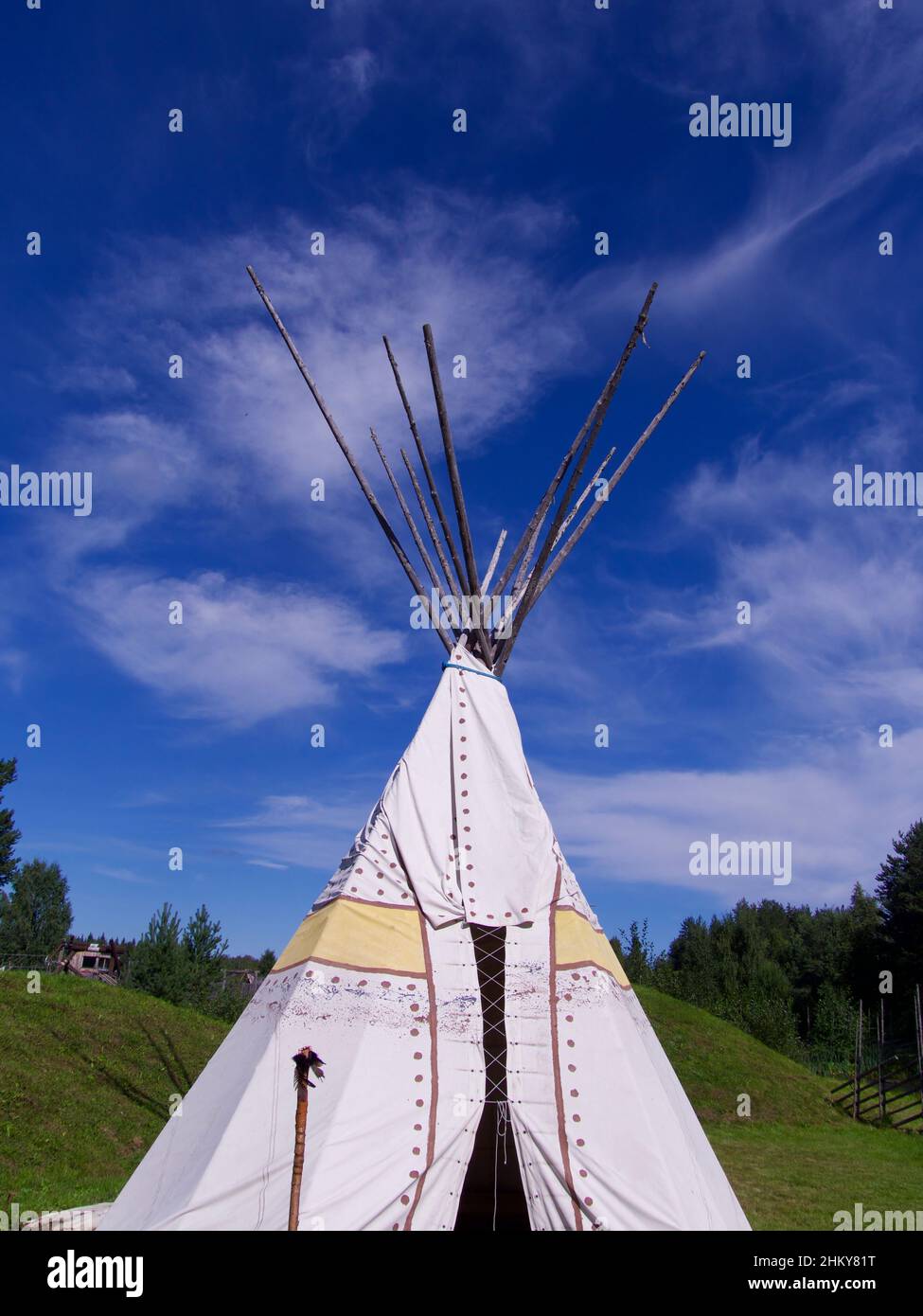 American Indian, Tipi o Wigwam, una versione moderna nel nord della Svezia Foto Stock