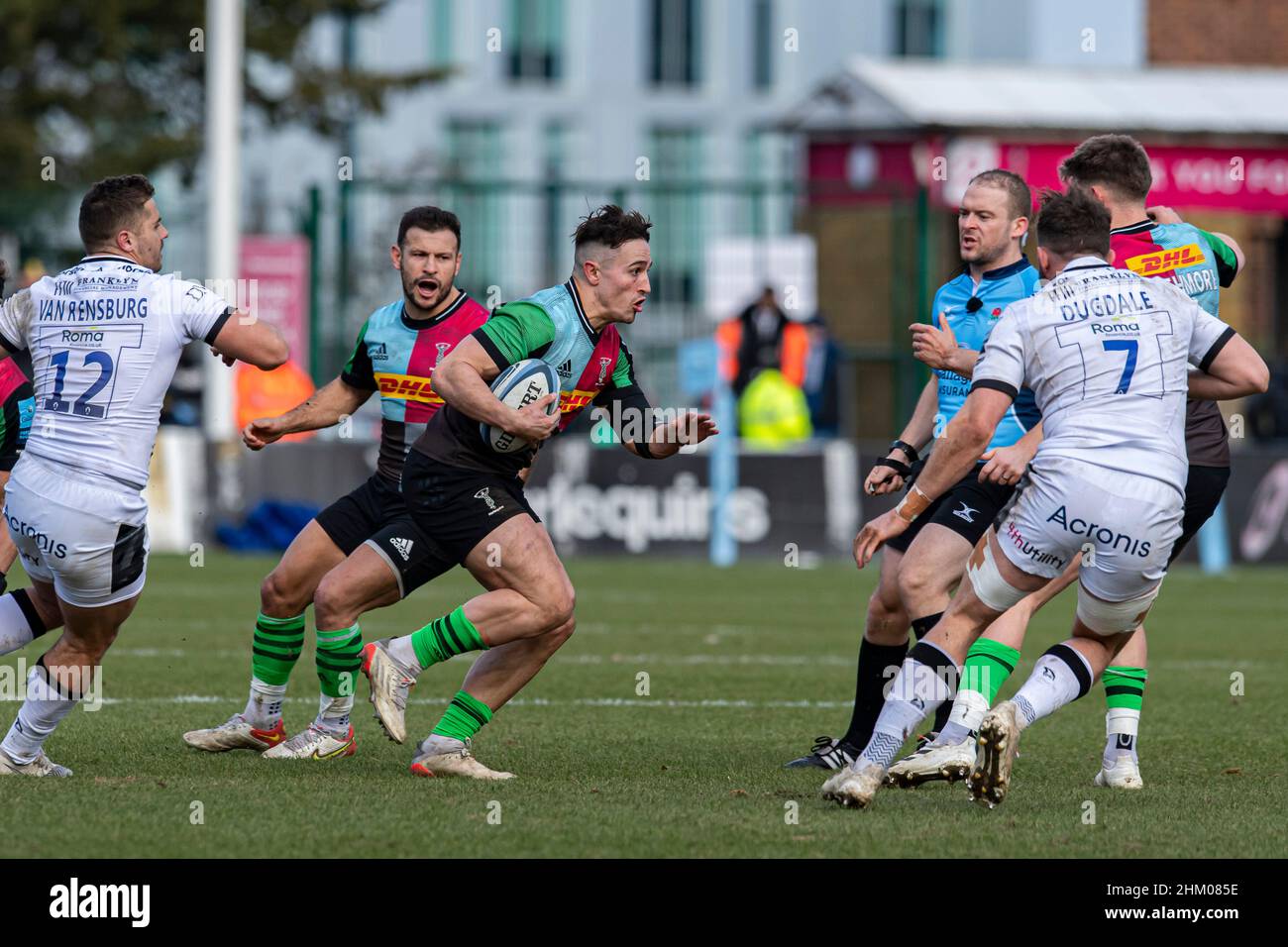 LONDRA, REGNO UNITO. 06th, Feb 2022. Cadan Nurley di Harlequins (centro) in azione durante Harlequins vs sale Sharks - Gallagher Premiership Rugby allo stadio Stoop Domenica, 06 Febbraio 2022. LONDRA INGHILTERRA. Credit: Taka Wu/Alamy Live News Foto Stock