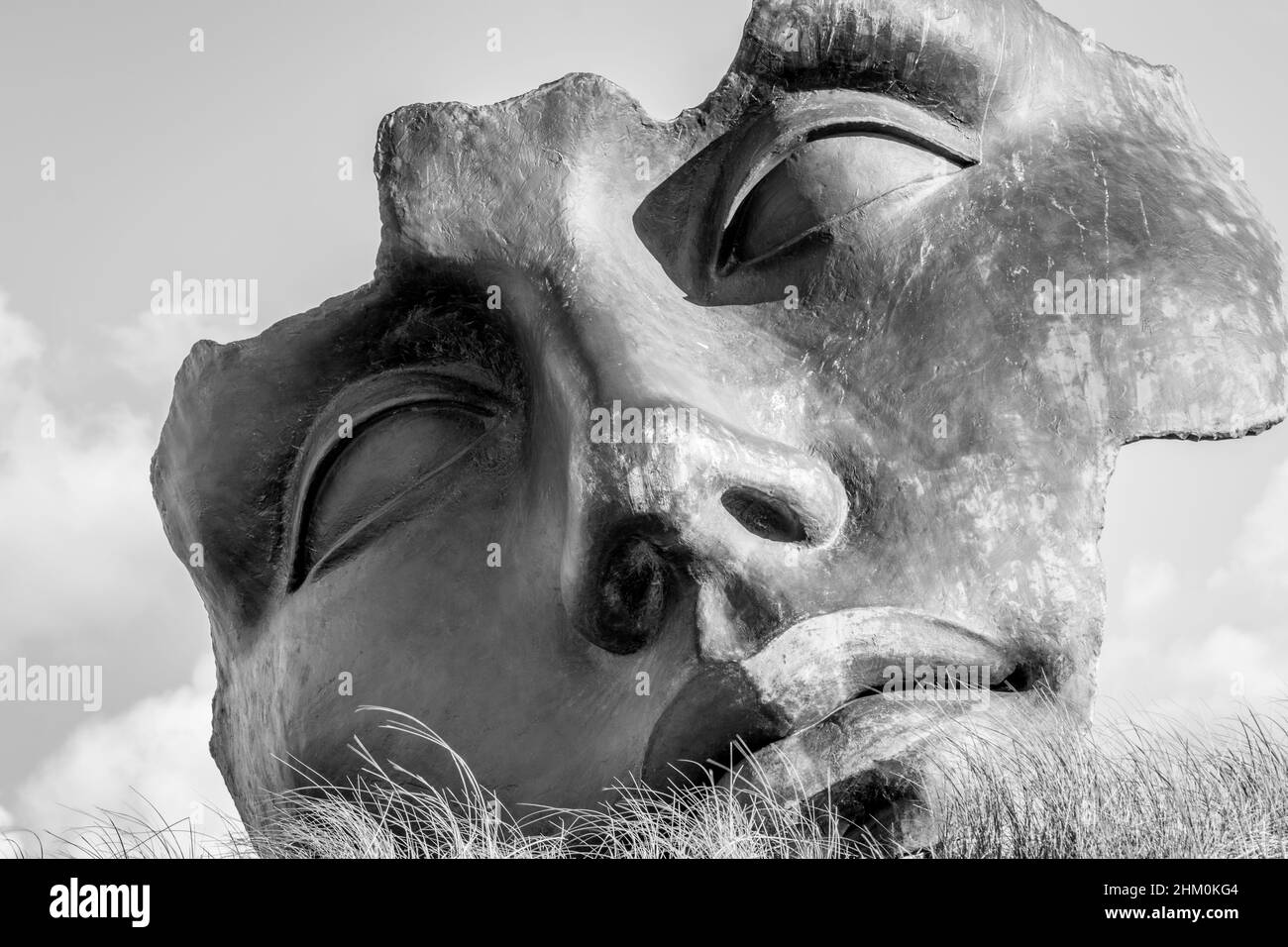La scultura "luce della luna' a terrazza vicino al Beelden aan Zee museo. Scheveningen, Aia, Paesi Bassi Foto Stock