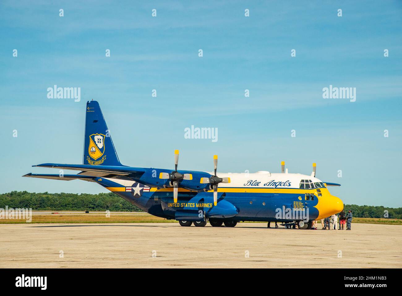 U.S. Navy Blue Angels Flight Demonstration Team. Display statico a terra e membri dell'equipaggio Foto Stock