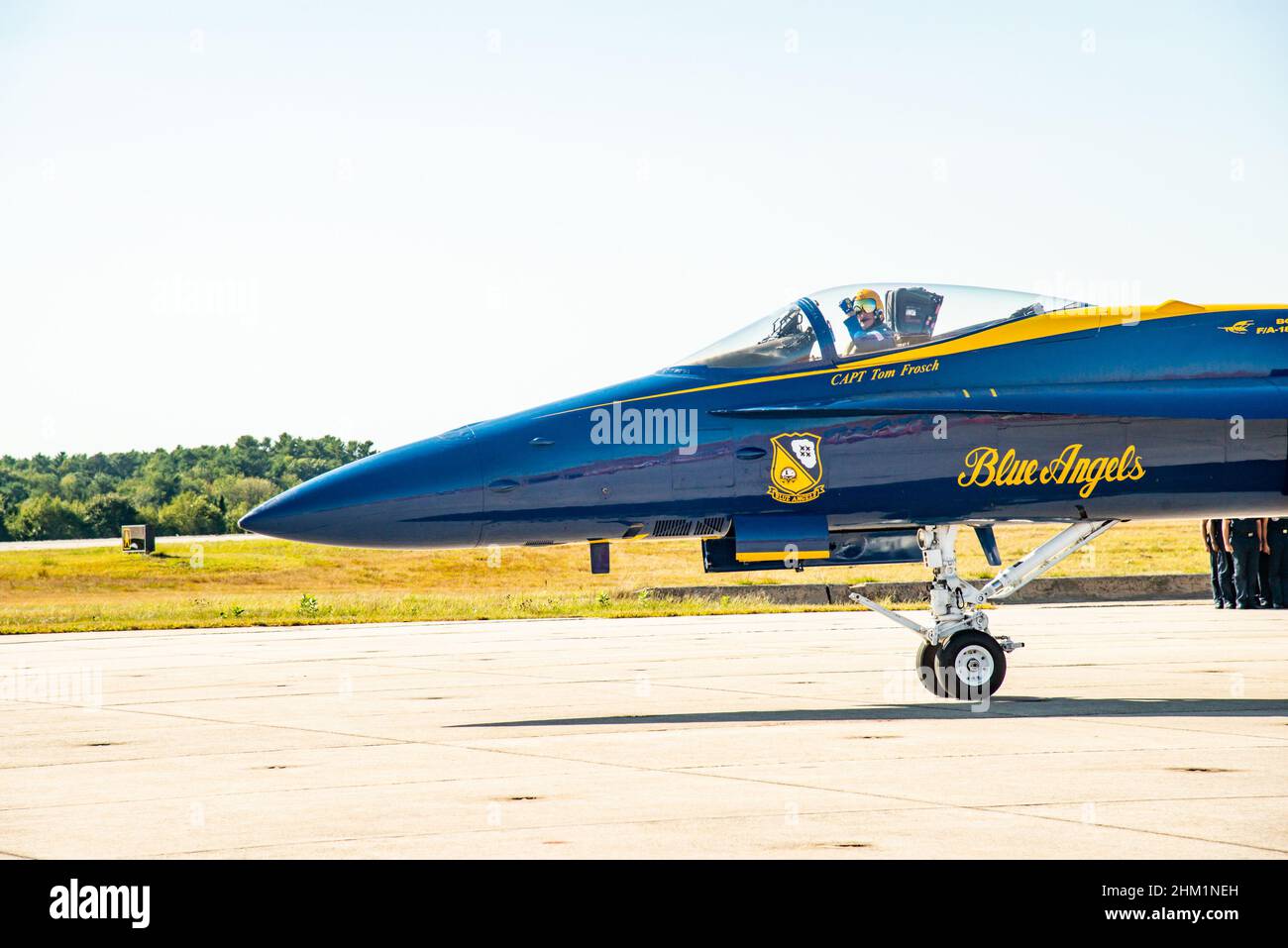 U.S. Navy Blue Angels Flight Demonstration Team. Display statico a terra e membri dell'equipaggio Foto Stock