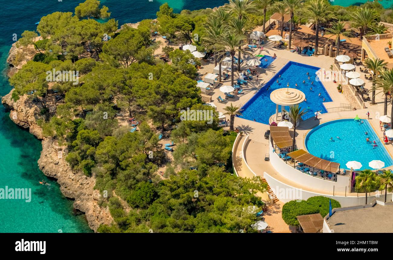 Veduta aerea, Costa di Portopetro con case vacanze e faro di far de Portopetro, Santanyí, Mallorca, Isole Baleari, Spagna, Campos, ES, Europa, ho Foto Stock