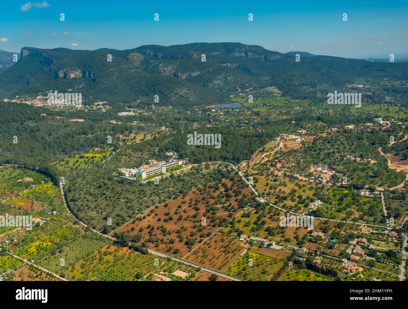 Vista aerea, Ospedale Joan March, Buñola, Ospedale a Bunyola, Pla de na tesa, Cabaneta (SA), Maiorca, Isole Baleari, Isole Baleari, Baleares, S. Foto Stock