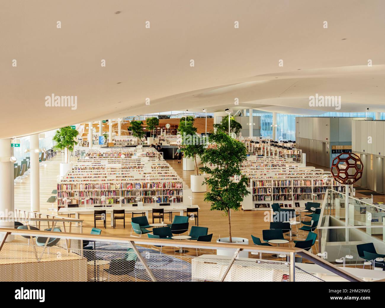 Biblioteca Centrale Oodi, interni, Helsinki, Contea di Uusimaa, Finlandia Foto Stock