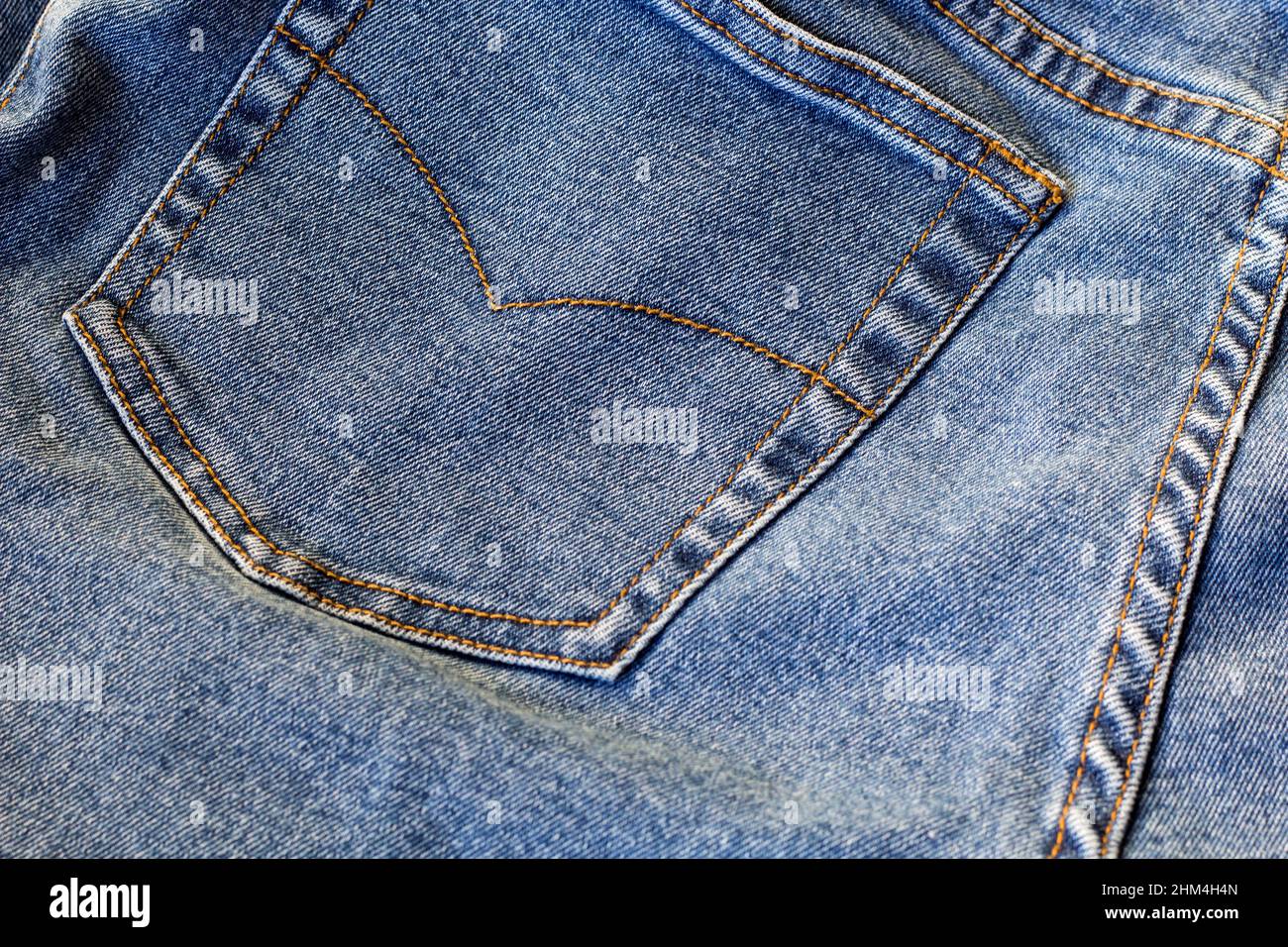 pantaloni jeans in primo piano Foto stock - Alamy