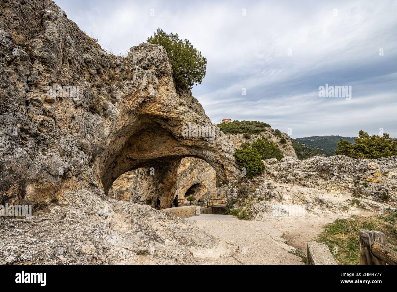 Finestra del diavolo. Ventano del Diablo. Villalba de la Sierra, Cuenca, Spagna - Europa. El Ventano del Diablo è un punto di vista naturale a forma di cav Foto Stock