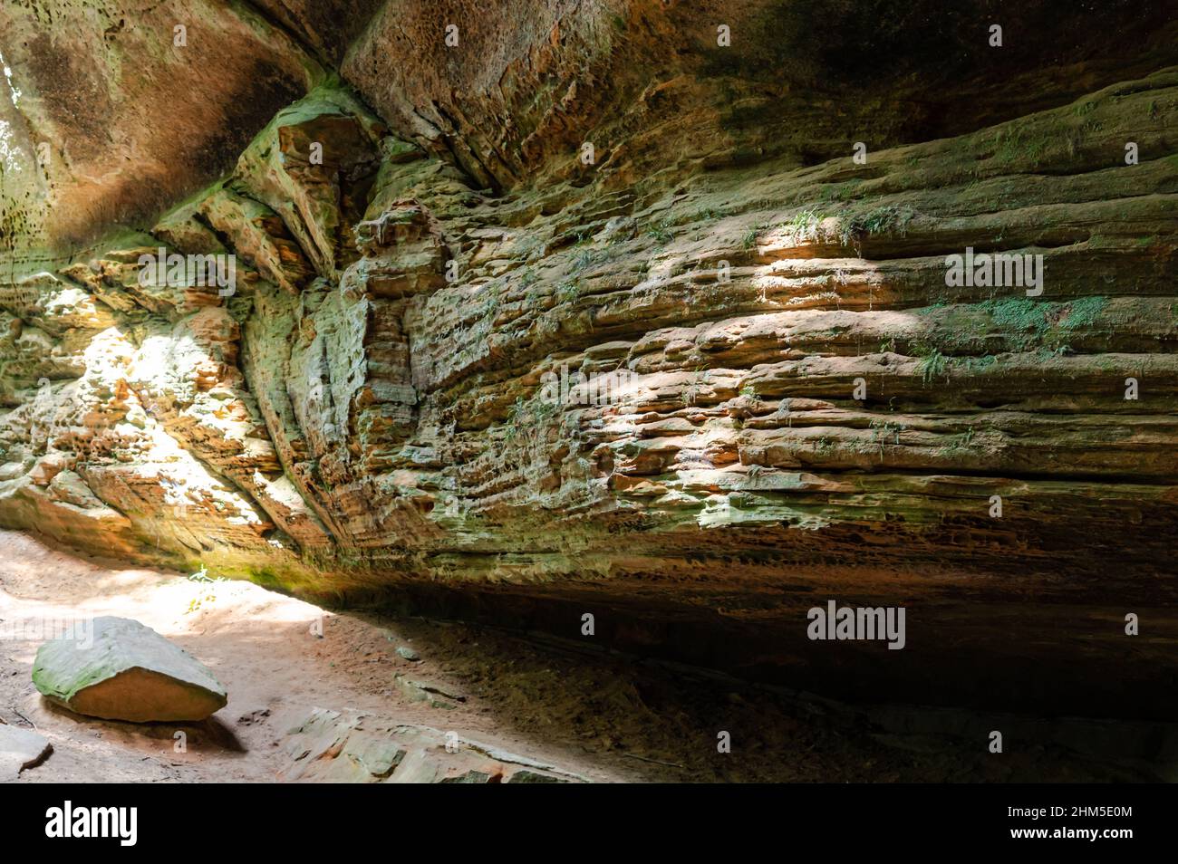 Struttura della grotta a Hocking Hills state Park, Ohio Foto Stock